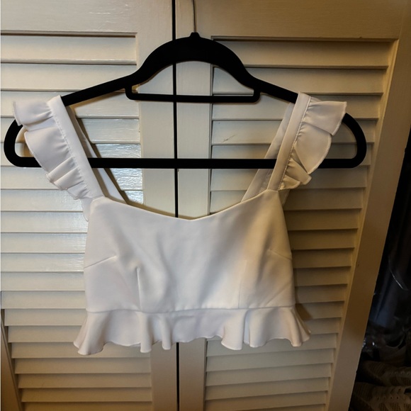 Superdown White Ruffle Crop Top - Picture 2 of 3